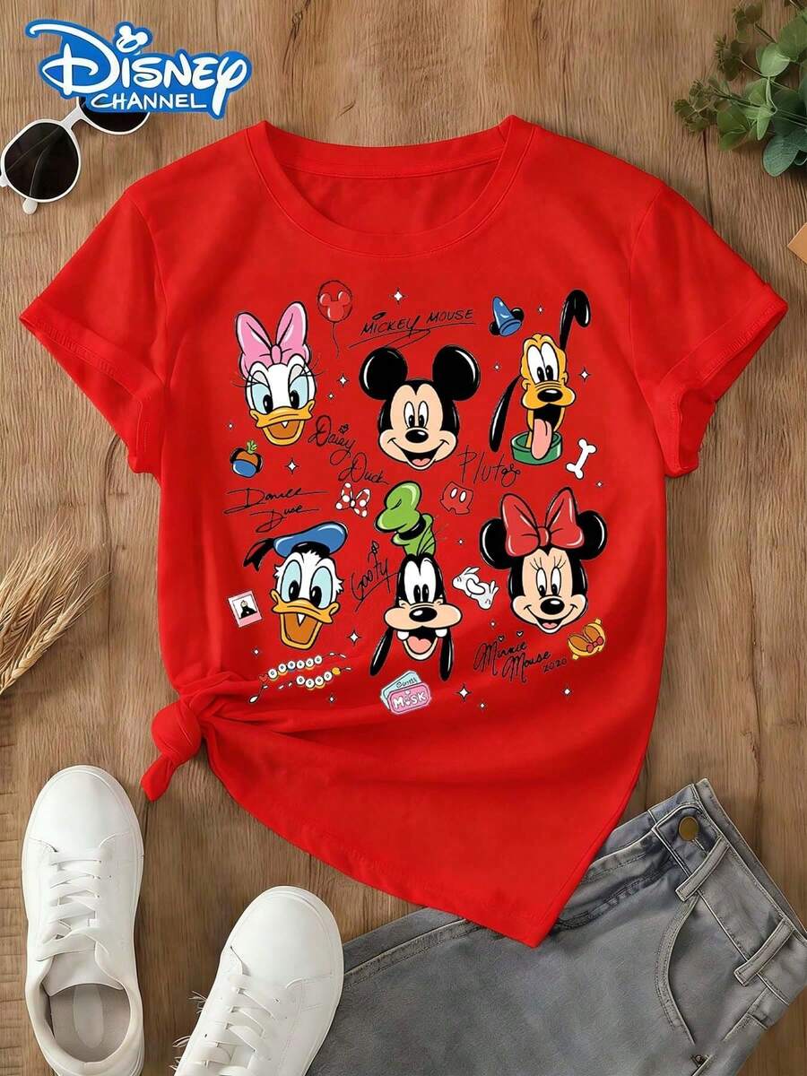 This Disney-Licensed Women's Summer Cotton T-Shirt Features A Relaxed Mickey Mouse Print On The Front, Themed Around Disney's 2026 Travel Theme, Creating A Lively Party Atmosphere. Perfect For Taking Photos At Disneyland, As A Travel Souvenir, For Everyday Casual Wear, Or For Matching Family Outfits. It Also Makes An Ideal Valentine's Day Gift For Friends And Family. Men's And Women's Clothing, New Spring Style, Comfortable And Skin-Friendly, Suitable For Outdoor Wear. - Đỏ - Xem 1