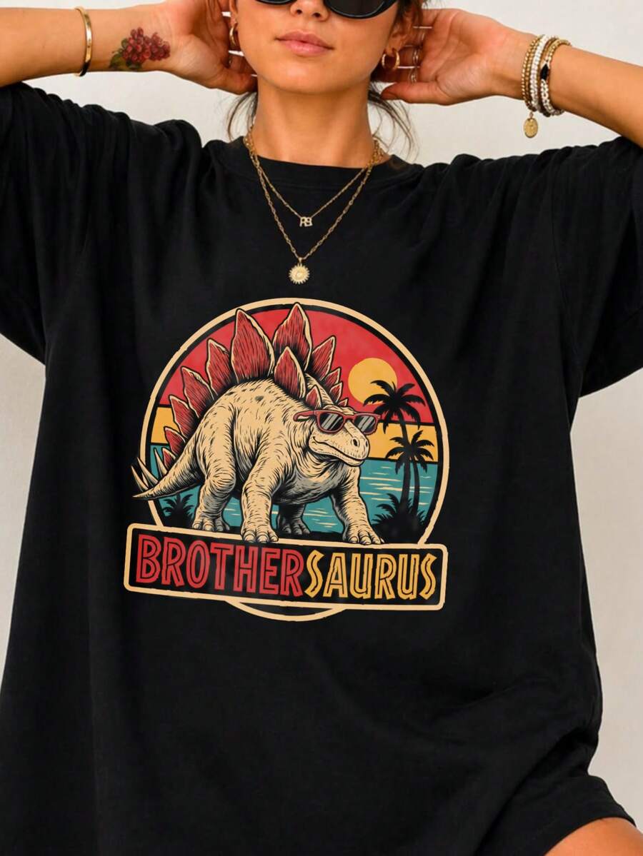 1 Piece, Unisex Short Sleeve Crew Neck T-Shirt, 180g, Retro Dinosaur Family Print With Sunset Palm Trees, Y2K Bababask Inspired Style, 100% Pure Cotton, Casual And Versatile For Urban Wear, Daily Outings, Summer, Camping, Concerts, Hip-Hop/Rock/Rap Events And Beachwear. Ideal For Festivals, Autumn, Year-Round Wear And Plus Sizes. - 黑色4 - 查看 1