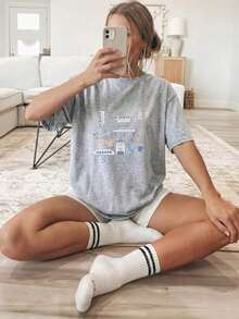 Women's Casual Spring/Summer Style With Round Neck And Short Sleeves, Featuring An EPCOT-Inspired Cartoon Building Patchwork Design, Suitable For Comfortable Wear In All Seasons. - 灰色 - 查看 6