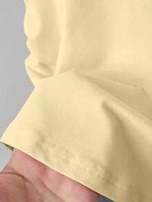 Camiseta de mujer de manga corta, ajustada y versátil con cintura fruncida, de moda para el verano - Amarillo claro - Ver 4