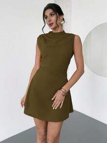 Vestido mini plisado de línea A elegante, minimalista, delicado, romántico y dulce para uso diario, boda, fiesta, festival de música y vacaciones, con camisola roja - Verde militar - Ver 5