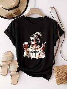 Women's Short-Sleeved T-Shirt With A Round Neck, Modern Design, And Anime-Style Printed Lettering. Comfortable And Easy To Wear. Ideal For Casual Everyday Wear And A Naturally Elegant Style; A Must-Have For Summer Parties. Local Payment. - 黑色 - 查看 1