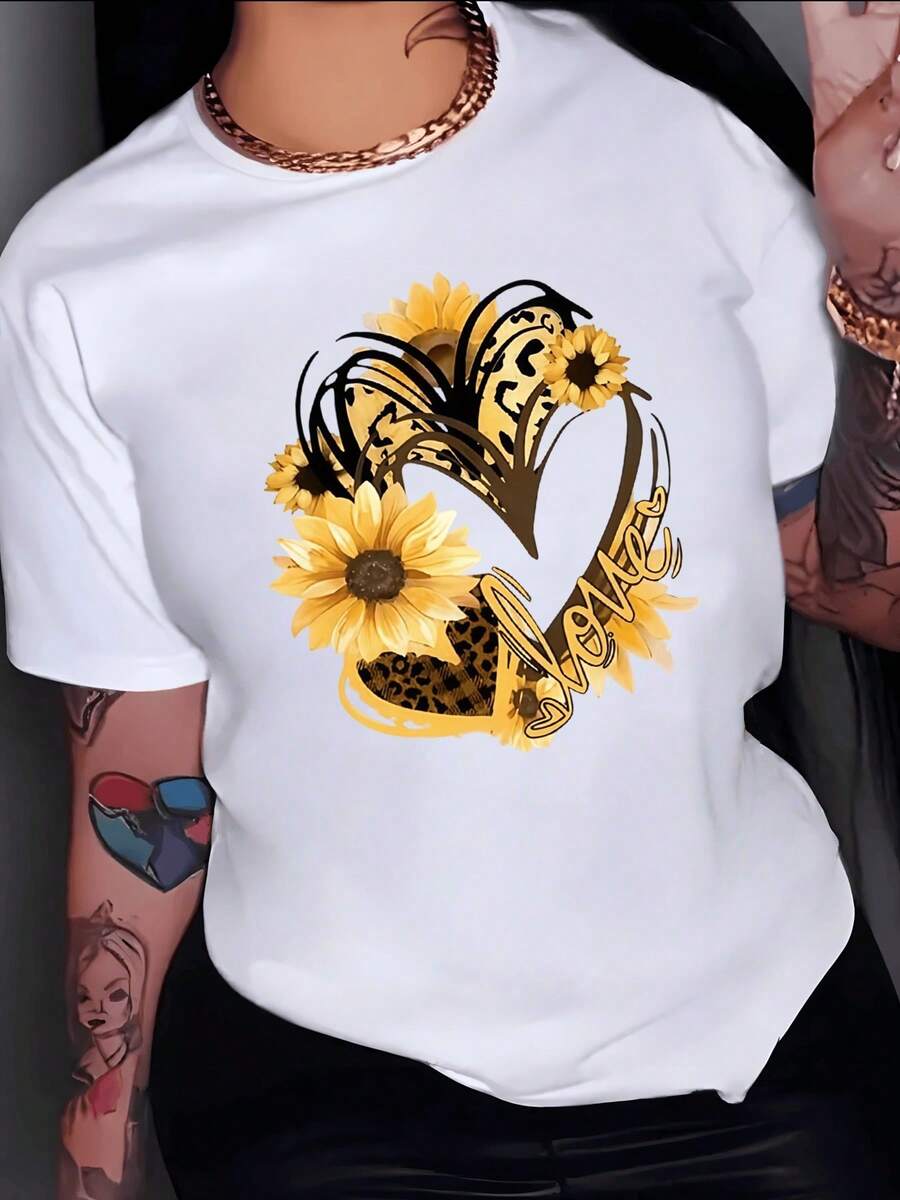 Heart Formed By Golden Sunflowers And Artistic Strokes That Express Love And Positive Energy, Highlighting A Cheerful And Luminous Spirit. Comfortable, Modern Casual Women's T-Shirt For Everyday Wear. - 白色 - 查看 1