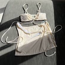 Nuevo traje de baño de tres piezas con diseño acanalado en color sólido. - Blanco cremoso - Ver 9