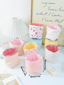 1 chiếc Giỏ đựng đồ trang điểm dạng lưới, Giỏ đựng đồ để bàn nhỏ, Giỏ đựng đồ trang điểm hình nơ dễ thương, Giỏ đựng đồ bằng vải chần bông, Giỏ đựng đồ hình trụ tròn, Túi đựng đồ đa năng dùng để đựng mỹ phẩm, đồ chăm sóc da, cọ trang điểm, son môi, tai nghe, chìa khóa, kẹp tóc, phụ kiện, đồ dùng nhỏ, Lý tưởng cho phụ nữ, bé gái, du lịch, du thuyền, ký túc xá, sinh nhật, Ngày của Mẹ, Ngày Valentine, quà tặng cho phù dâu, thích hợp cho phòng ngủ, phòng khách, phòng tắm, nhà/văn phòng, giỏ đựng đồ trang trí. - Nhiều màu - Xem 11