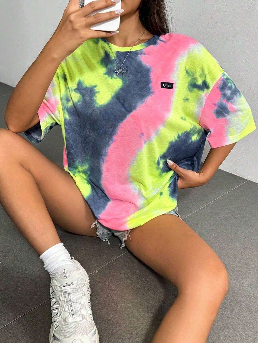 Camiseta de punto de mujeres con cuello redondo, teñida a la técnica Tie-Dye con parches de diferentes telas. - Multicolor 3 - Ver 1