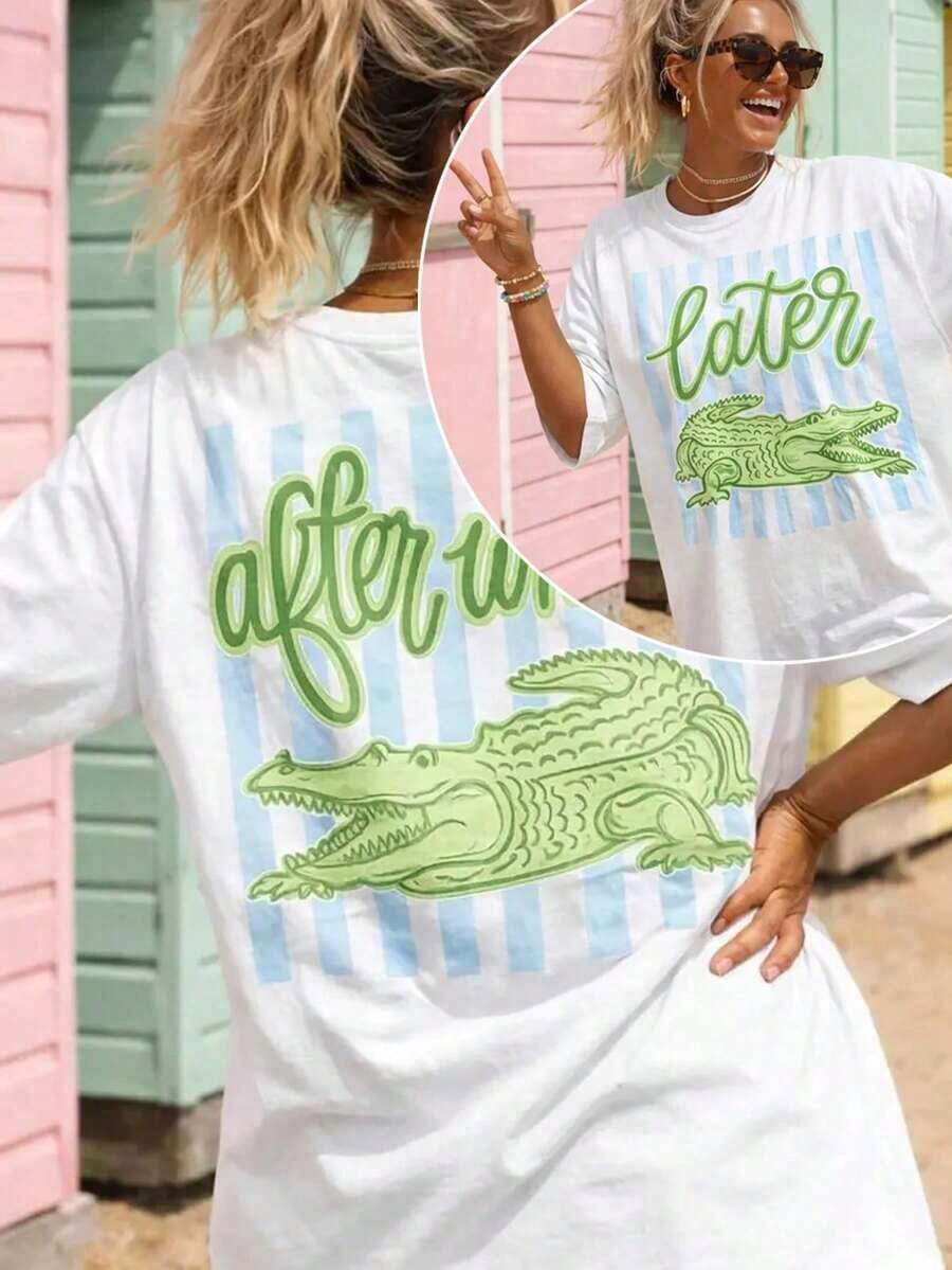 Camiseta del Último Día de Clases, Camiseta de Fin de Año para Maestros, Camiseta "Hasta Más, Caimán", Camiseta para Equipo de Maestros, Camisetas "Nos Vemos Más Tarde, Caimán", Envío Gratis, Camiseta para Mujer. Esta camiseta casual de manga corta y cuello redondo presenta un popular estampado de cocodrilo, tatuaje de cocodrilo y un eslogan, lo que la hace perfecta para primavera y verano.Camiseta de mujer transpirable y cómoda - Blanco - Ver 1