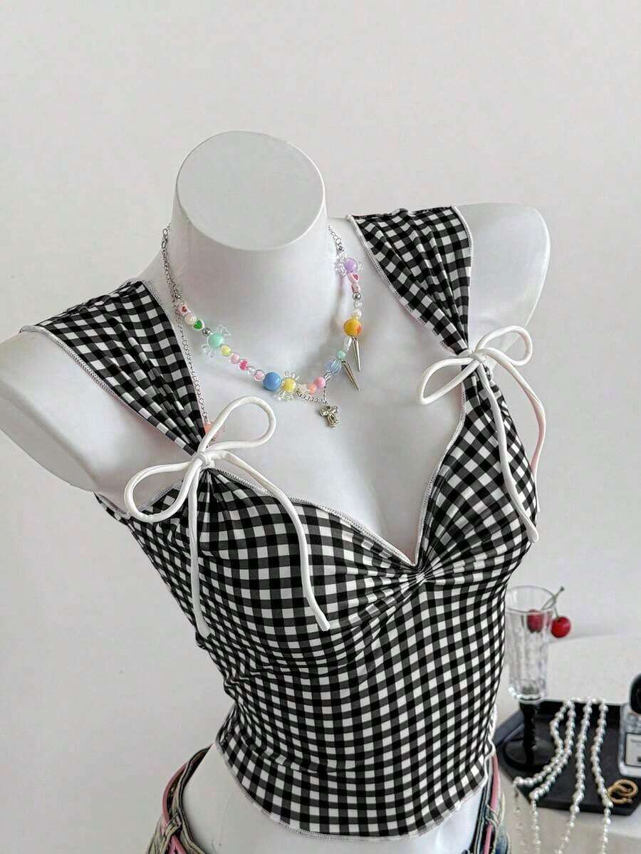 Top a cuadros sin mangas para mujeres con escote de corazón y nudo delantero - Blanco y Negro - Ver 1