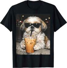 Camiseta versátil 2026Funny Shih Tzu Drinking Iced Coffee Dog Meme T-Shirt ,Unisex Tee,Camisetas para hombre, camisetas para mujer, estampados de anime, ropa imprescindible para apoyar el Mundial, camisetas gráficas para niños, adecuadas para el uso diario, camisetas para hombre, camisetas con temática de verano de 2026 - Negro - Ver 1