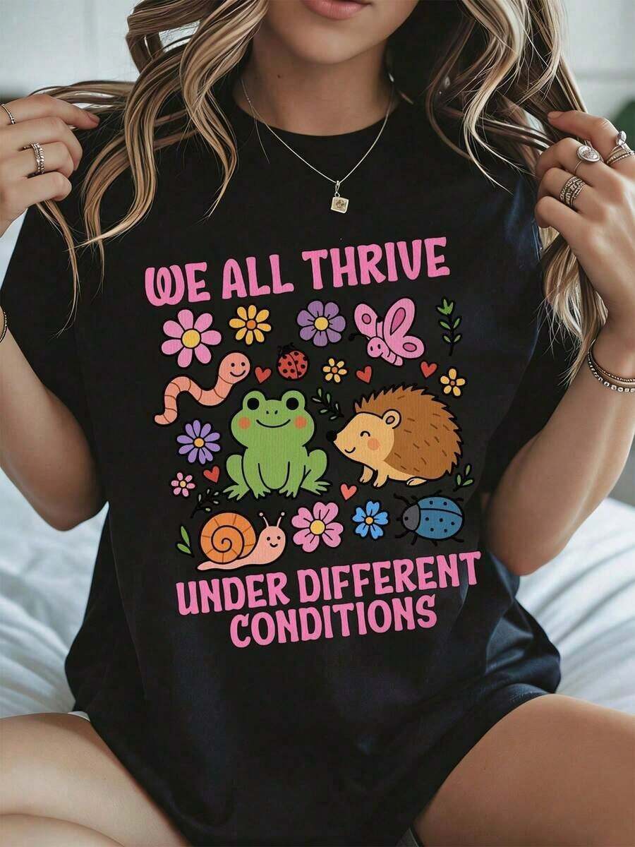 Elegante y casual para mujer, camiseta de algodón de manga corta para verano. Estampado de rana, erizo, caracol y mariposa. Ropa casual blanca para mujer, primavera-verano. - Negro - Ver 1