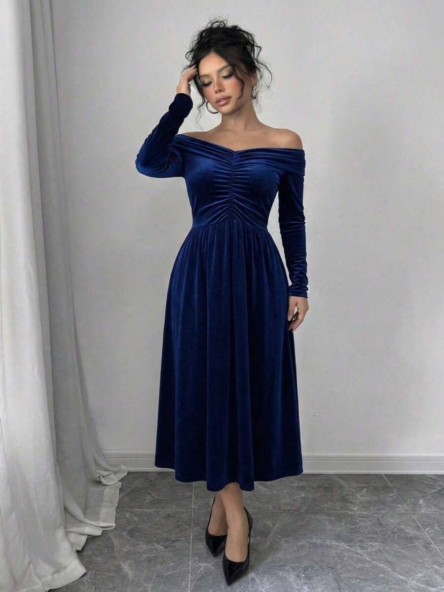 Long-Sleeved Fitted High-Waisted Dress With Strapless Neckline And Solid Color - 藍色 - 查看 1