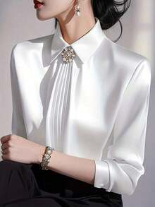 Blusa de satén francés elegante de manga larga para mujer, decoración con botones de rhinestone, corte refinado digno y grácil, adecuada para negocios u ocasiones formales, color blanco para todas las estaciones - Blanco - Ver 11