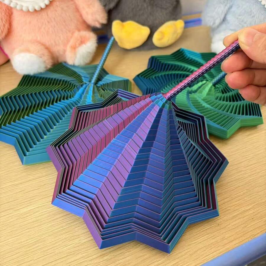 3D打印多边形螺旋塔，3D立体摆件，减压，感官拓展解压星形3D打印新奇陀螺，八角形手柄趣味成人新年礼物，星形创意设计，休闲解闷益智装饰，趣味设计，八角形，精密工艺，高品质，适合作为生日礼物、节日礼物、复活节礼物、办公室装饰、桌面摆件、镇静工具、集中注意力和放松身心。