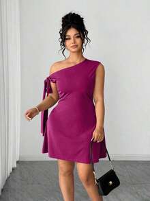 Vestido corto asimétrico de hombro de unicolor para mujer de talla grande - Morado - Ver 5