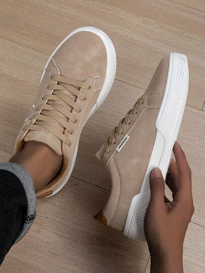 Men's Sneakers, Fashionable Casual Shoes, Lace-Up Men's Skate Shoes, Personalized Street Style Men's Shoes