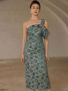 Nuevo vestido de cóctel largo, elegante y de lujo con estilo vintage para dama. Vestido ajustado y entallado sin mangas, con decoración de lazo en el hombro asimétrico oblicuo, de tela jacquard. - Blanco - Ver 3