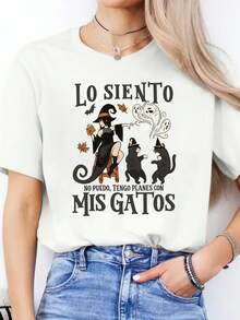 Women's T-Shirt With Spanish Lettering And Witch Graphic - Phrase "I Can't, We Have Cats", Casual Purple Short Sleeve Crew Neck T-Shirt With Spanish Phrases, For Halloween - [白色的] - 查看 6