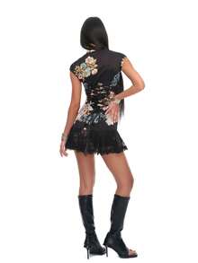 Cheongsam Style Dress With Koi Print, Modern Chinese Design, Lace Hem, Fitted Cut - Black - View 3