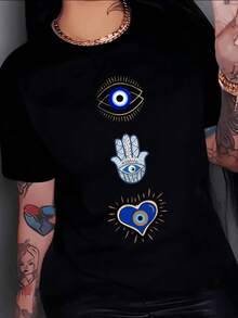 Ojo místico protector con mano de hamsa y corazón azul simbolizando energía positiva y amuleto contra las malas vibras camiseta de mujer casual moderna cómoda para uso diario - Negro - Ver 8