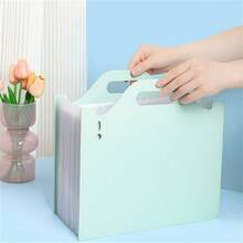 1 Bộ bìa đựng tài liệu dạng xếp mở rộng khổ A4 có tab chỉ mục, túi đựng tài liệu nhiều lớp cầm tay tiện dụng, 13 ngăn để lưu trữ bài kiểm tra/tài liệu của học sinh. - Nhiều màu - Xem 2