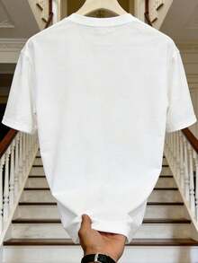 Men's Short-Sleeved, Round-Neck T-Shirt, Summer Casual Style, With Emo Trap Rap And Rock Aesthetics, And An Eboy Style.This Lightweight Men's T-Shirt Is A Versatile Summer Basic Garment,  In Color And With Short Sleeves.Sold Individually, Ideal For Family Matching.An Elegant, Casual Printed T-Shirt With A Relaxed Fit, Perfect For Everyday Wear.Blanco - 白色 - 查看 5