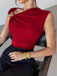 Asymmetrical Off-The-Shoulder Top With Metallic Embellishments, Stylish And Casual, Suitable For Going Out, Parties, And Other Occasions/Autumn For Women/Halloween Costume For Women/Red Christmas T-Shirt/New Year's Top/Elegant Top For Women - 紅色的 - 查看 8