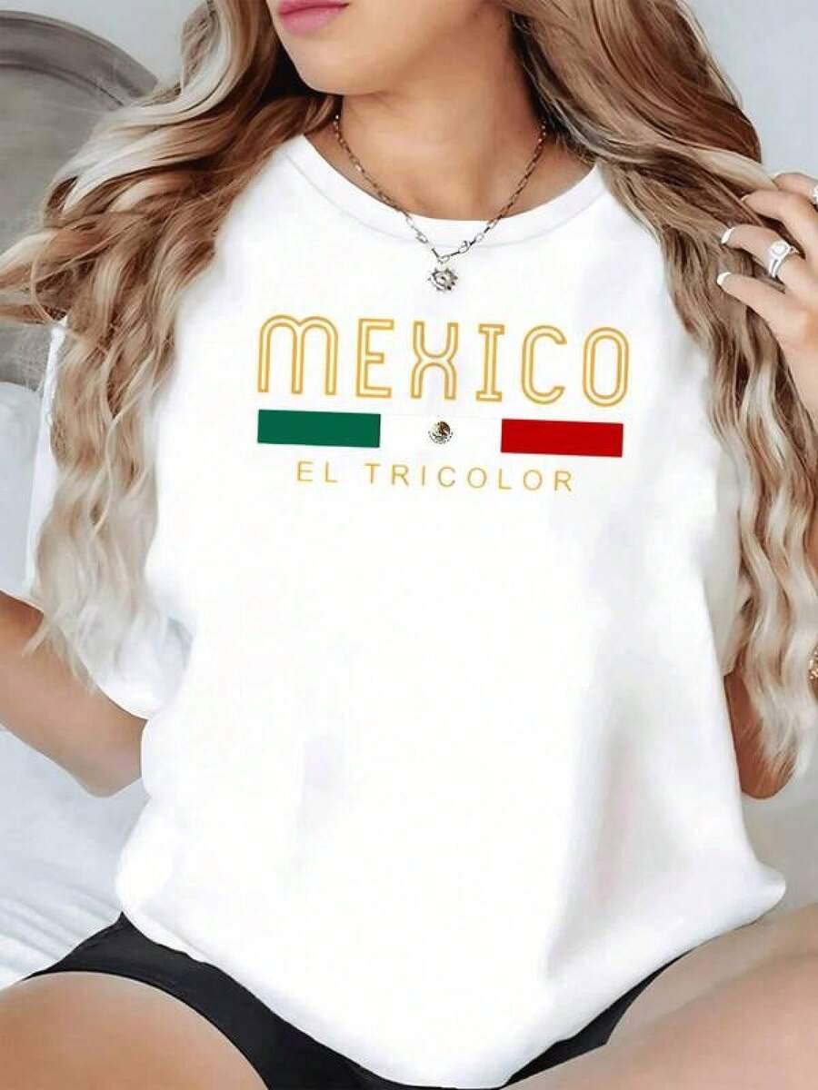 Bandera mexicana con franjas verde blanca y roja representando la unidad la esperanza y la sangre de quienes defendieron la nación camiseta de mujer moderna cómoda y perfecta para mostrar orgullo nacional - Negro - Ver 1