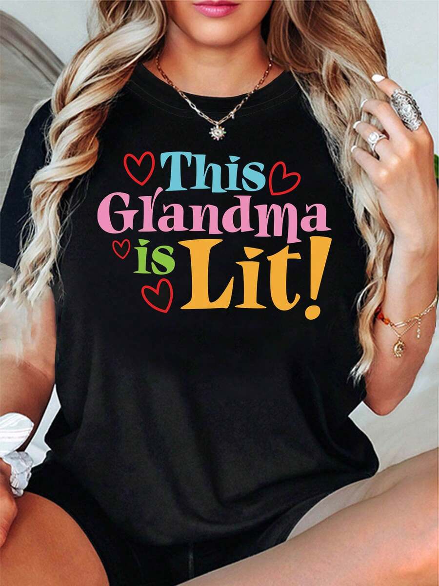 Camiseta de Mujer con Diseño de Abuela a la Moda - Fuente Colorida y Gráfico de Corazón Decorativo, Manga Corta Casual, Rosa-Amarillo-Azul, Estilo Elegante y Vibrante para Reuniones Familiares de Ancianos - Negro - Ver 1