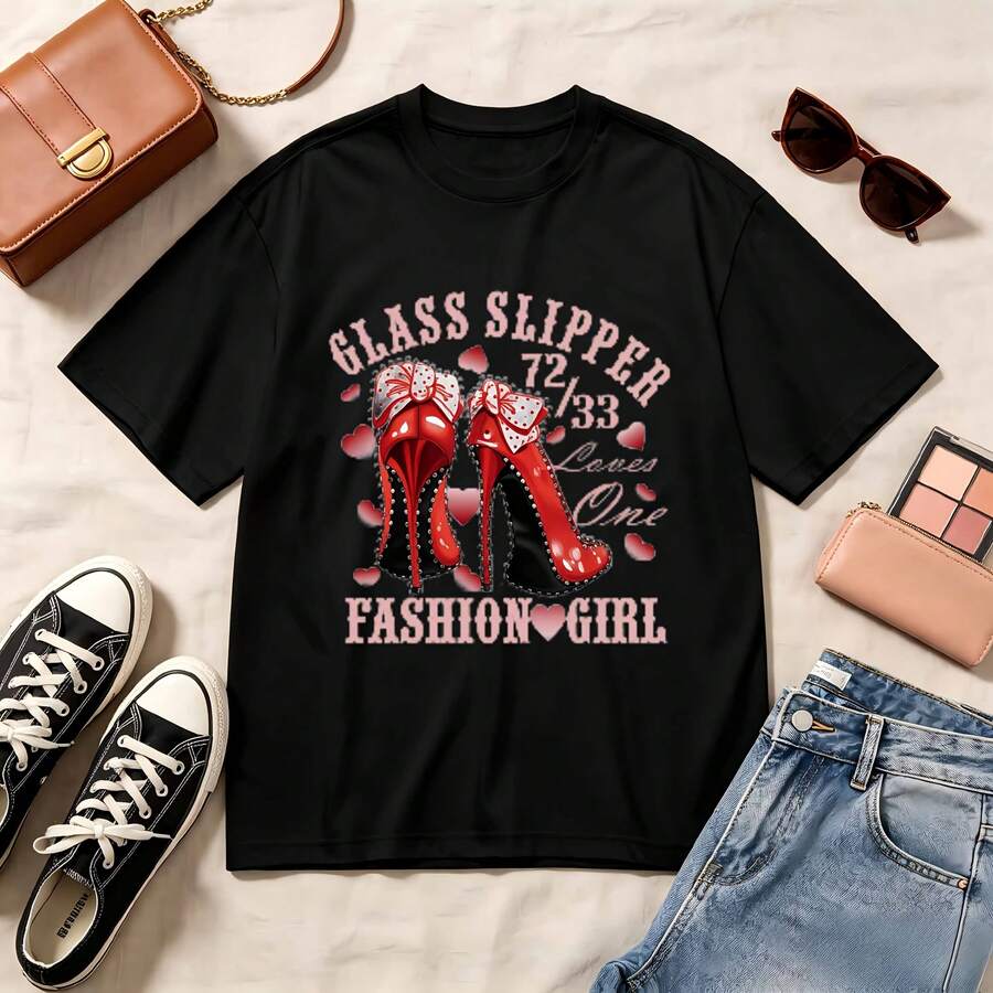 Retro Glass Slipper Fashion Girl, 100% Cotton Oversized Soft Breathable Casual Crewneck Short Sleeve Top, Kawaii Summer Vibes Romantic Streetwear Aesthetic - Negro - Ver 1