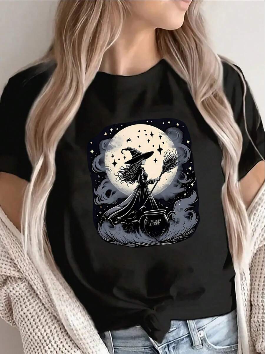 A Lightweight And Durable Black T-Shirt With A Witch And Moon Design Is Perfect For Casual Occasions, Whether At Home, Outdoors, Or At A Party, Offering Comfortable Everyday Wear. Suitable For Halloween. 180g 100% Cotton - 黑色 - 查看 1