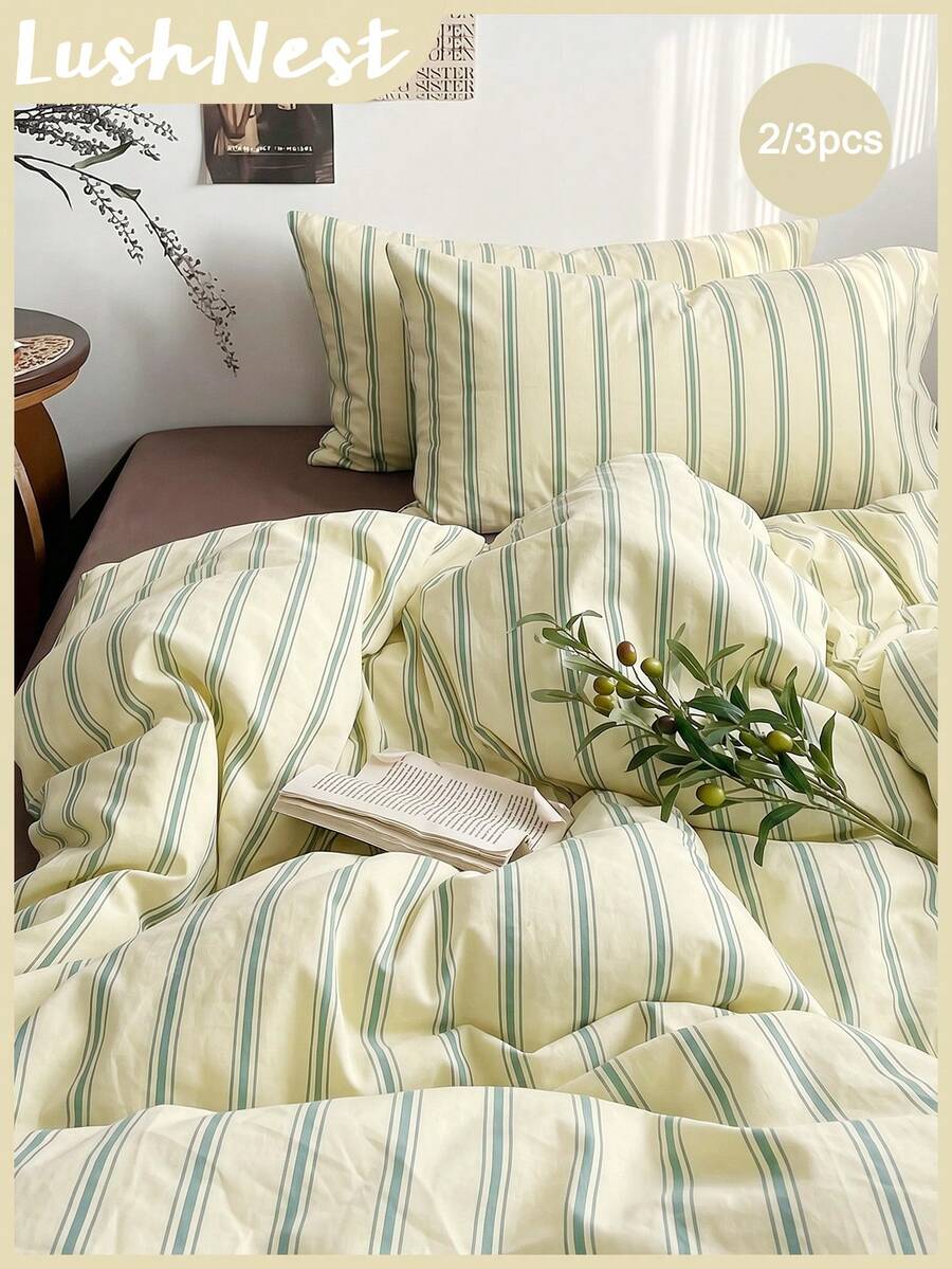 2pcs/3pcs Light Green Fine Stripe Digital Print Duvet Set (1 Duvet Cover + 1/2 Pillowcases, Core Not Included), Made Of Polyester Fiber, Suitable For Daily Use, Soft And Skin-Friendly Synthetic Fiber. Suitable For Master Bedroom And Guest Room, Year-Round Use, Also An Ideal Gift.
