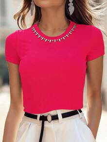 Camiseta corta ajustada rosa neón con pedrería, estilo elegante y versátil - Rojo - Ver 1