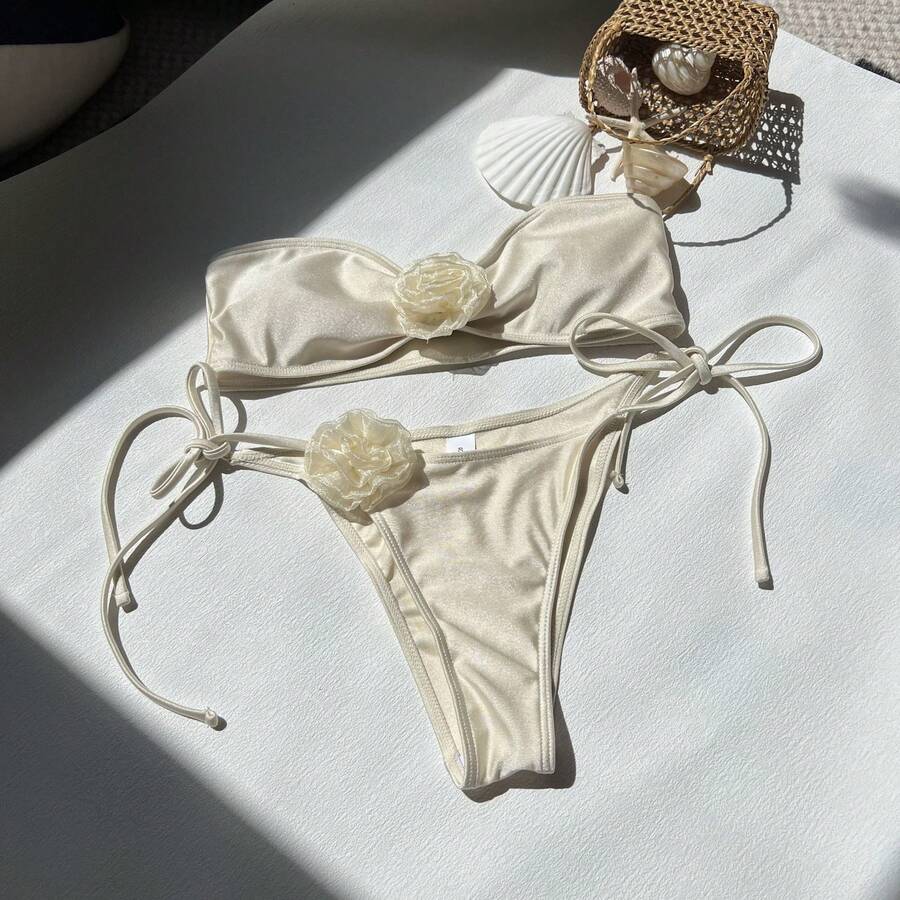 Nuevo bikini de dos piezas sin tirantes, de color sólido y con estampado floral brillante. - lechoso - Ver 1