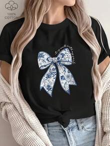 Camiseta Casual Esencial para Mujer con Estampado de Mariposas - Top casual de manga corta, diseño de lazo floral azul, camiseta de verano transpirable, lavable a máquina, corte regular, ropa transpirable. |   Patrón de mariposa |   Ropa de uso diario de algodón suave de alta calidad para el verano - Blanco - Ver 8