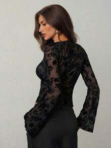 Blusa de manga larga con cuello en V profundo, transparente y con detalles de encaje negro para mujeres - Negro 2 - Ver 2