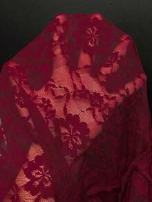 Blusa de mujer con cuello en V de encaje y ribete de encaje en contraste - Burdeos - Ver 9