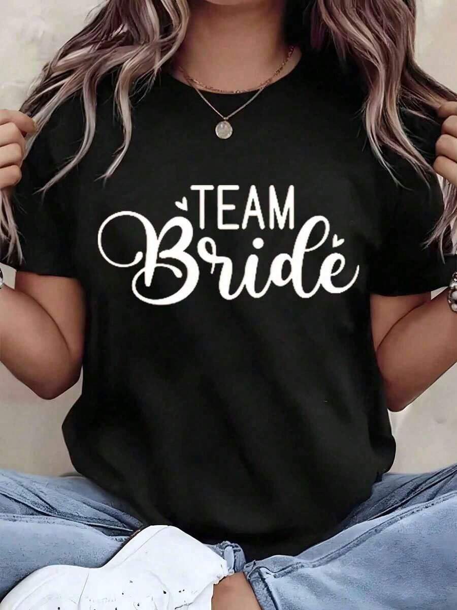 Soft, Breathable, And Lightweight For All-Day Comfort. Women's Printed T-Shirt With A Crew Neck And Casual Style, Ideal As A Bachelorette Party Gift, 220g. Classic Crew Neck With A Relaxed Fit That Flatters All Body Types And Is Easy To Pair With Jeans, Shorts, And Leggings. - 黑色 - 查看 1