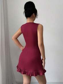 Nuevo vestido mini ajustado de mujer con cuello redondo, diseño de lazo, abertura lateral sin mangas, vestido de oficina, cita y fiesta, elegante y versátil con diseño de color block y volantes - Burdeos - Ver 2
