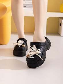 ASOFTER Sandalias de suela gruesa huecas para mujer, nuevo diseño de primavera/verano con colgante de oso, decoración de patatas fritas y encaje, adecuadas para uso casual, citas, viajes, moda y versátil - Negro - Ver 4