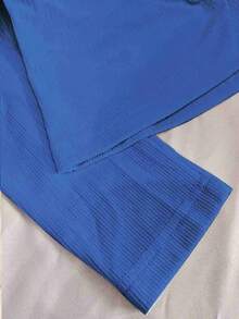 Camiseta de manga larga con hombro asimétrico y bloque de color para mujer, top de punto acanalado, primavera/otoño - Azul - Ver 4