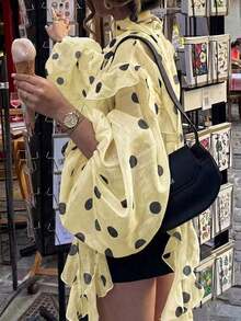 Blusa casual y sexy con estampado de corazón, contraste de color, botones delanteros y volantes/flecos en el bajo para uso en casa y vacaciones - Amarillo - Ver 5