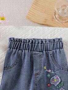 Pantalones vaqueros de niña con cintura elástica y bordado floral, pantalones casuales de moda callejera para exteriores - Azul - Ver 4