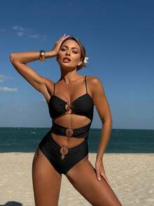 Bañador Sexy para Mujer de Una Pieza con Aro Metálico, Estilo Bandeau y Diseño Hueco Cut-Out - Blanco - Ver 7