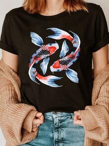 Camiseta de manga corta de talla grande para mujer, de color sólido, cuello redondo, de poliéster, corte holgado, estilo casual - Camiseta con estampado de carpas koi y flores de cerezo al estilo japonés - Camiseta casual de manga corta con estampado de carpas koi y peces dorados, ropa de estilo japonés para primavera/verano, transpirable y cómoda. - Negro - Ver 1