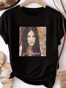 Vintage Singer Shakiras Printed-shirt Top Neutral Trendss Harajuku Short Sleeved Unisex Shirt Pattern Large-shirt camisetas para hombre ropa de hombre playera de hombre playera para hombre y nacional envio hombres  invencible invincible camisetas para hombre manfinity playeras de hombre algodón playera oversize hombre 31 minutos hombre ropa camisas de hombre playeras de hombre blusa casual mujer blusas para mujer>ropa  mujer  ropa de mujer blusas para mujer>casual playeras casuales de mujer   blusas de algodón Camiseta Shakir-a, Camiseta Mirabilia Best Friend Atching, Regalo para fans de conciertos de la gira mundial, Camiseta unisex colorida exclusiva para fans de conciertos de latino, Unisex, Camiseta de verano - Negro - Ver 6