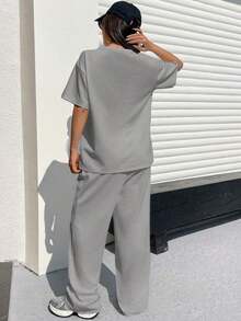 Conjunto informal de camiseta holgada y pantalones con textura mostaza para mujer - Gris - Ver 2