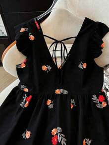 Blusa de mujer de talla grande con estampado floral de gasa, estilo casual de frente abierto tipo resort, versátil para primavera, verano y otoño - Negro - Ver 7