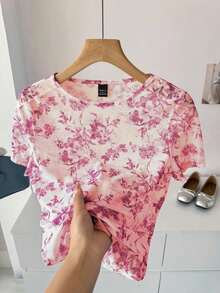 Camiseta de mujer de manga corta con cuello redondo de tela transparente con estampado azul y blanco, casual para vacaciones y uso diario, parte superior de verano y primavera para vacaciones en la playa - Rosa Fucsia - Ver 1