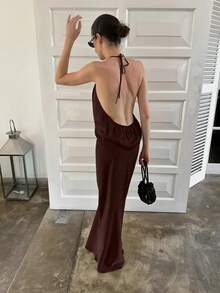 Conjunto de Dos Piezas para Mujer, Top Halter con Espalda Descubierta y Falda Recta, Color Marrón, Ropa de Playa y Verano - Marrón - Ver 4