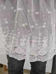 1pc Versatile Solid Color Lace Ruffle Hem Skirt, This Fashionable Single-Layer Embroidered Lace Mini Skirt Is Suitable To Pair With Leggings, Hoodies Or Sweaters, A All-Season Item - Multicolor - View 7
